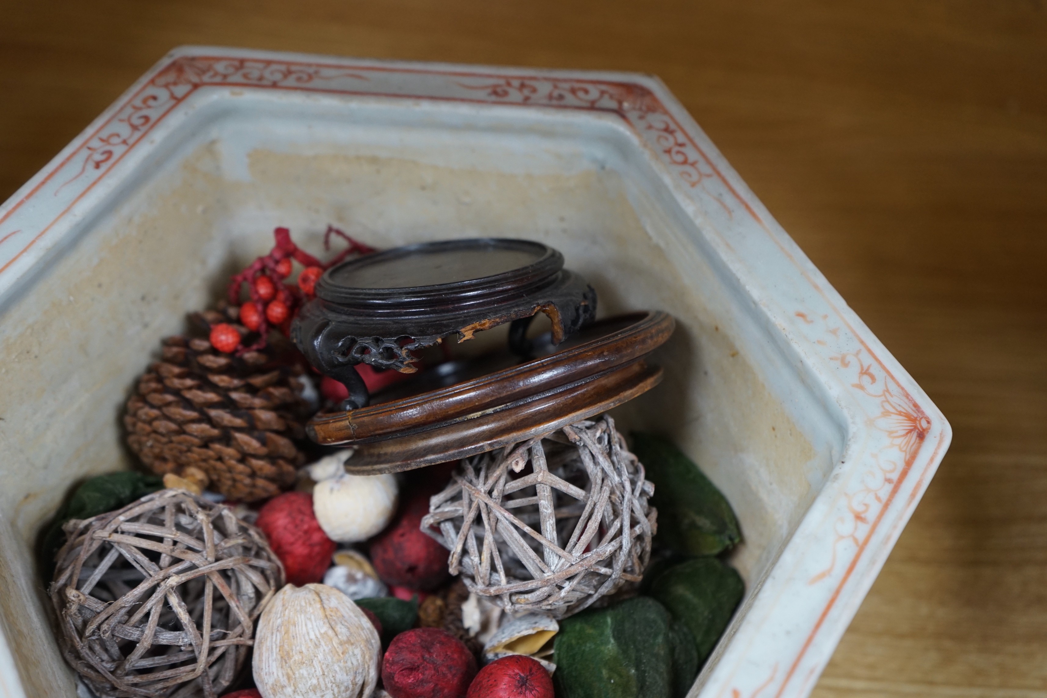 A 19th century Chinese famille rose planter, a jar and cover, two bowls and a crackle ware censer and wood cover, plater 16 cms high